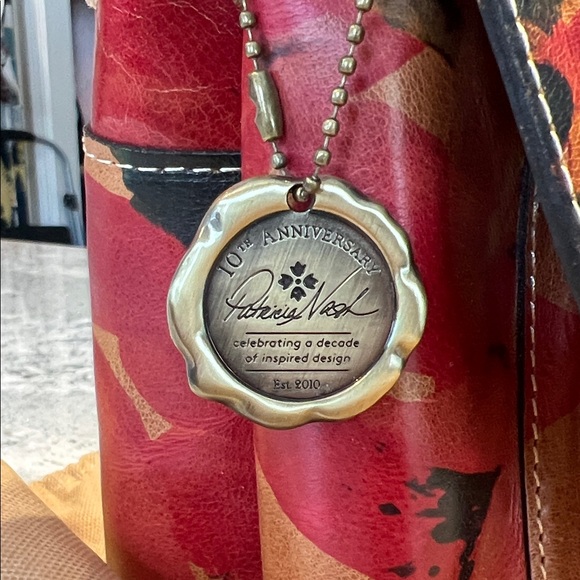 NWT Patricia Nash Leandra Leather Crossbody Bag in Spring Multi - Picture 2 of 13